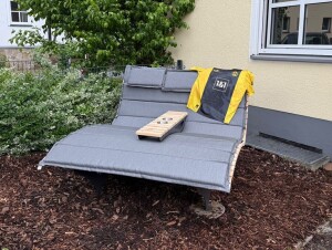 Das Waldsofa, Motiv: Kreise (Holz: sib. Lärche), 2...