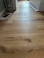 14 x 190 x 1900 mm Eiche Floorentino Helgoland lebhaft, 1-Stab Landhausdiele, farblos geölt, gebürstet, 4-seitig gefast, Stoßlängen im Paket vorhanden, Deckschicht ca. 3 mm, Drop Down, VE = 8 Stk. / Palette = 40 Pakete "SONDERAKTION"