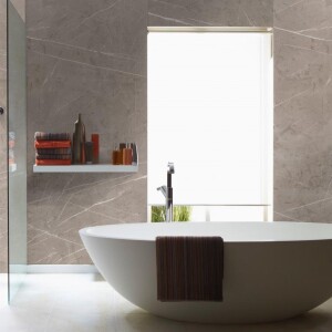4 x 1230 x 2800 mm Kronospan Rocko Tiles K024 PT SPC Wandverkleidung für den Trocken- und Feuchtebereich im Innenraum, Vorderseite Digitaldruck Dekor K024 Beige Pietra Marble, Oberfläche PT Peetah Texture (Sonderpreis: 69,29 €/qm)