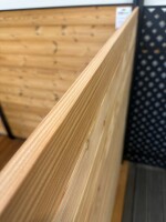 28 x 95 x 1778 mm VivaView® Nadelholz-Steckzaun-Profil Nordstrand DUO, Einzelprofil Rhombus-/Rund-Nut & Feder-Profil aus europäischer Lärche, unbehandelt, Enden ausgefräst auf 20 mm Stärke Art.- Nr.: NSDU2