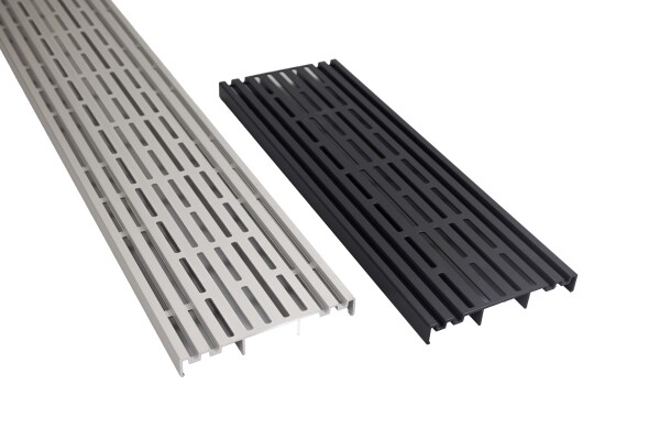 Lüftungs- & Ventilationsgitter H: 20 mm x B: 151 mm x L: 1200 mm Aluminium EN AW 6060, Oberfläche: Silber Eloxiert E6/EV1 mit integrierten Belüftungs- und Entwässerungsschlitzen