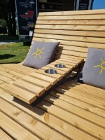 Ablage für Waldsofa / Wellenliege (Kan. Lärche Latten) Gestelle aus Stahl, Passend zur Liege mit Kreisen, Oberfläche Grundiert + Pulverbeschichtet - DB 703 Anthrazit, Abmessung: ca. 86 x 22 x 17 cm LxBxH