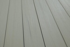 20 x 146 mm VIVADECK® BPC Woodgrain-Terrassendielen...