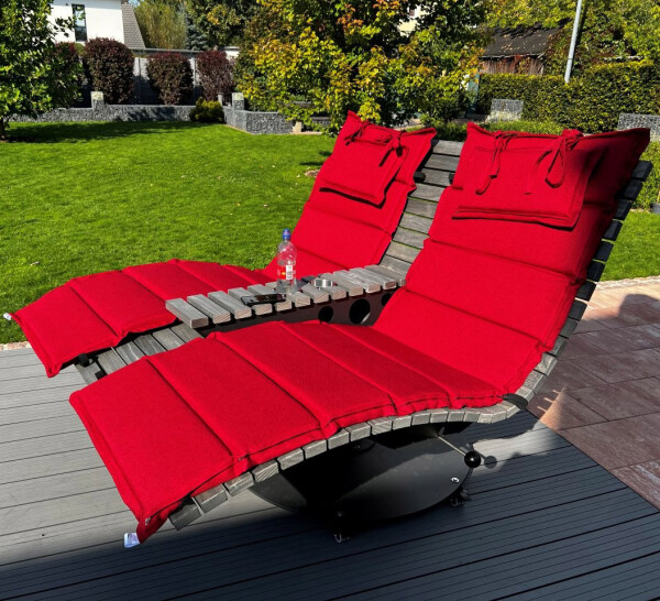 Das Waldsofa / Drehliege mit Kippfunktion, Auflage aus Accoya Latten gehobelt, 2 Untergestelle aus 5 mm Stahl / Oberfläche Grundiert / Pulverbeschichtet - DB 703 Anthrazit, Format ca.: B 148 cm x H 120 cm x T 150 cm