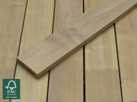 23 x 118 mm Robinie Terrassendiele bombiert, seitlich genutet, keilgezinkt ungedämpft, DK 1-2, technisch getr. a. 13-15%, fein geriffelt,  Länge: 300, 400 & 500 cm (Eingabe bei Bestellung / Menge = Lfm.) - Abverkauf