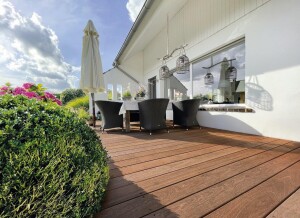24 x 110 mm Bangkirai-Terrassendielen Glattkantprofil,...
