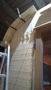 12,5 x 96 mm nord. Fichte Stabprofil / Sachsenprofil (z.B. Lambris / Lamperie), u/s hobelfallend nachsortiert, Deckbreite: 88 mm, Mögl. Längen: 300-330-360-390-420-450-480-510 & 540 cm (Abnahme volle Bunde: 10 St.)